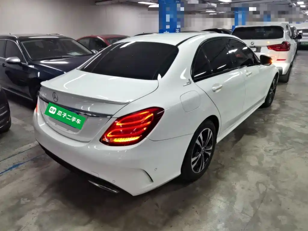 Mercedes-Benz C-Class — миниатюра 7
