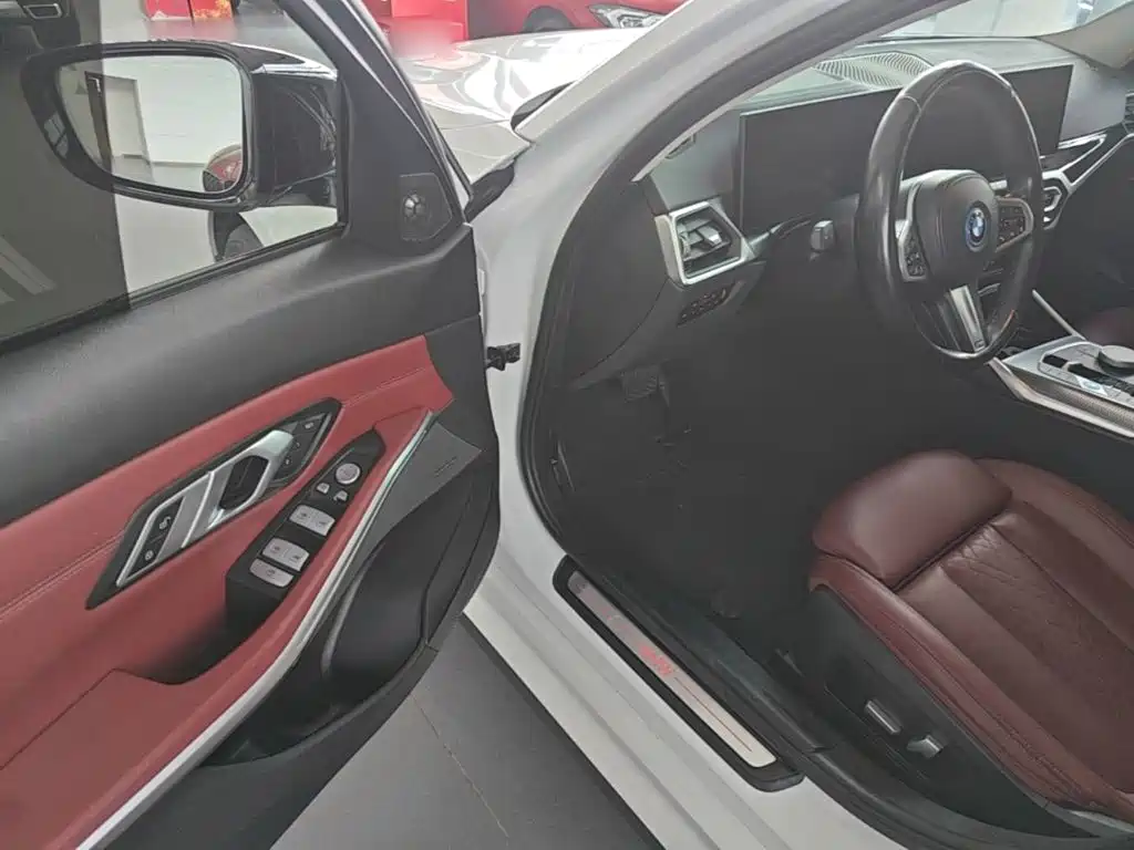 BMW i3 — миниатюра 16