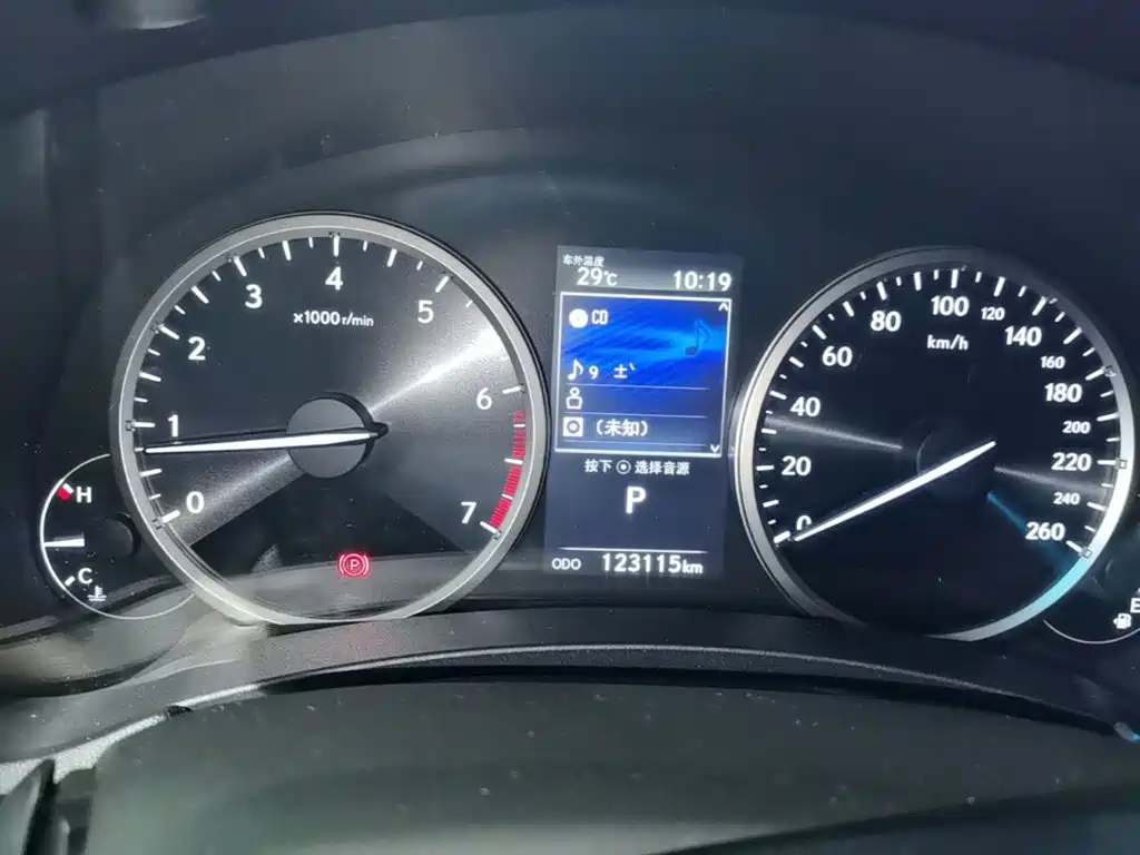 Lexus NX — миниатюра 12