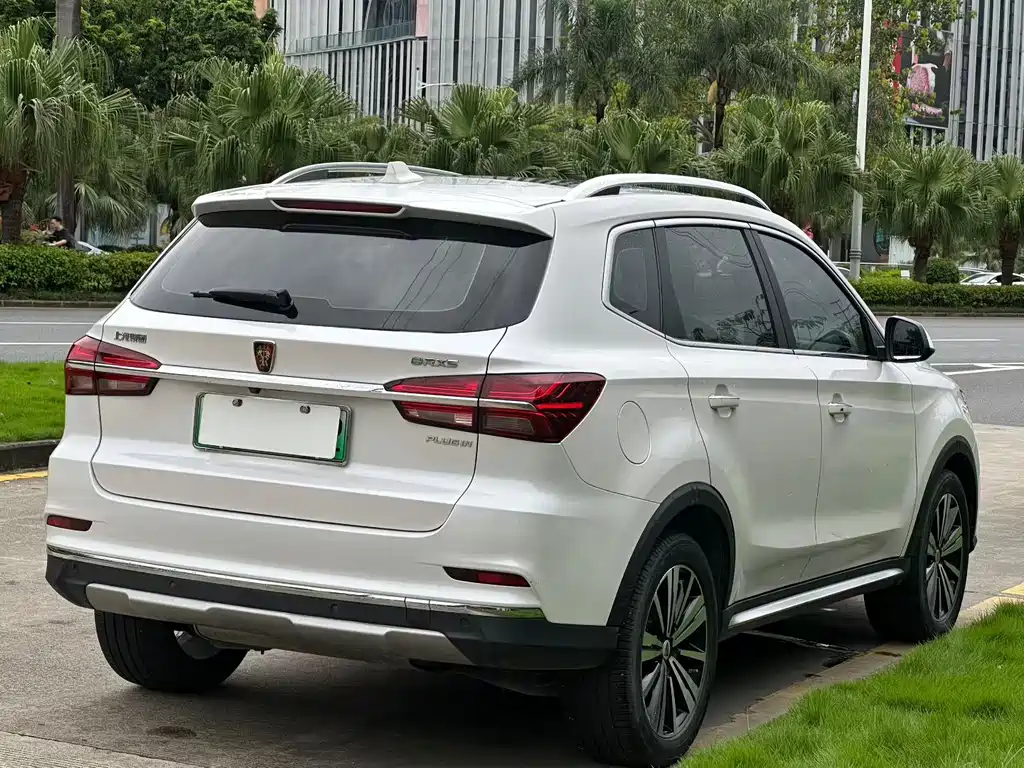 Roewe RX5 New Energy — миниатюра 5