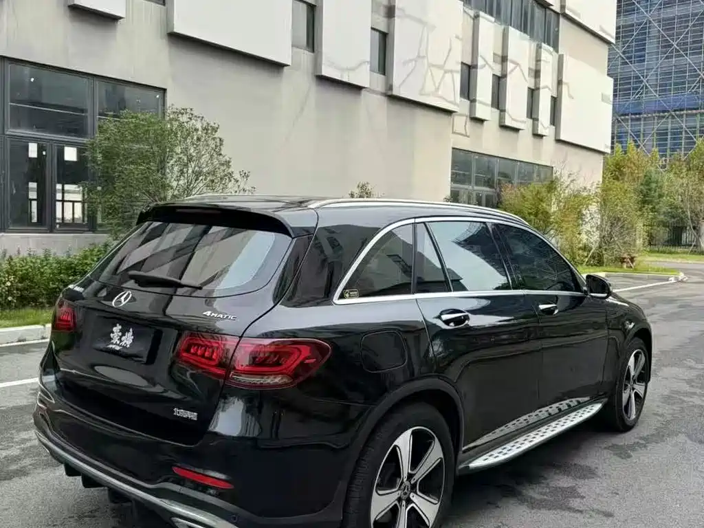 Mercedes-Benz GLC — миниатюра 9