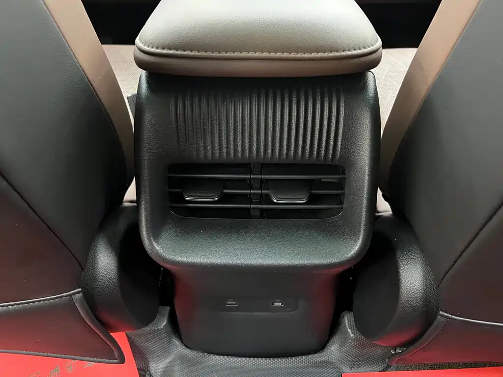 Wuling Xingguang S — миниатюра 18