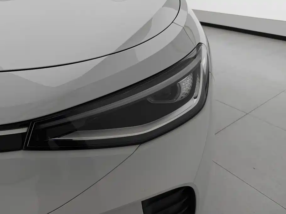 Volkswagen ID.4 Crozz — миниатюра 5