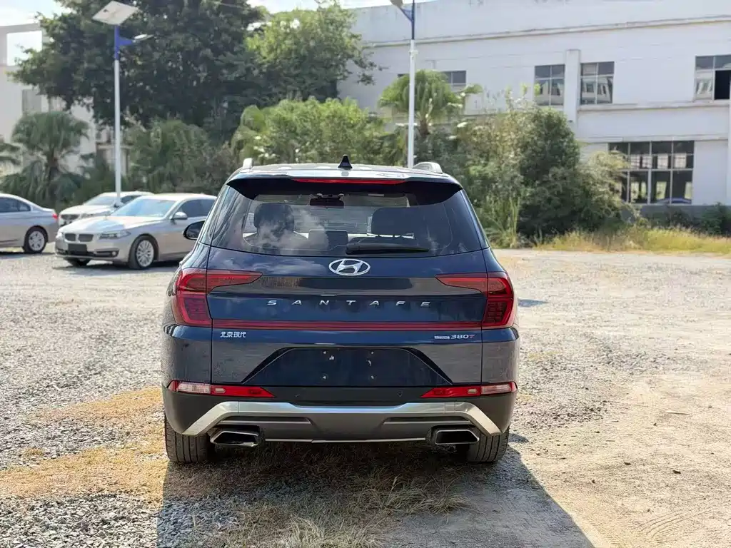 Hyundai Santa Fe — миниатюра 5
