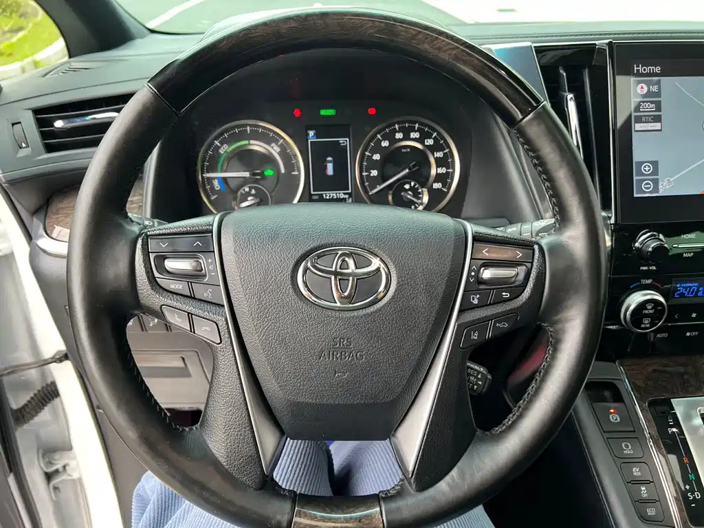 Toyota Alphard 2020 2.5L Luxury