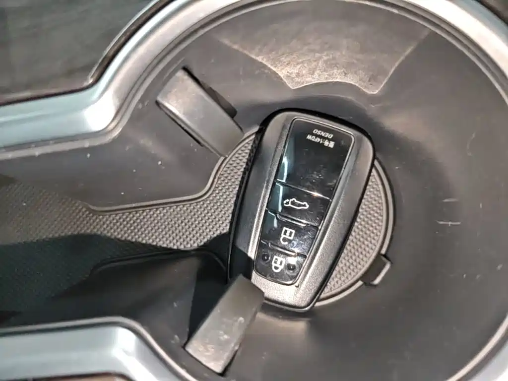Toyota Highlander — миниатюра 9