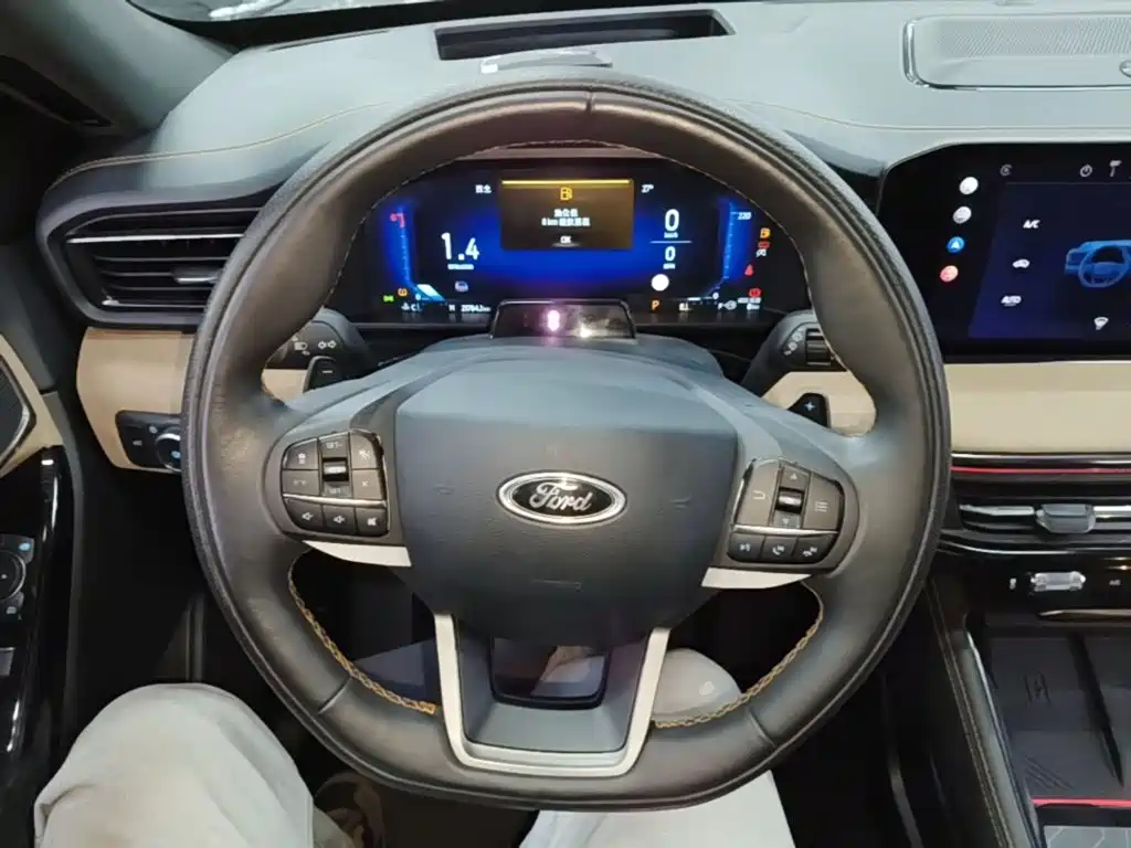 Ford Explorer — миниатюра 11