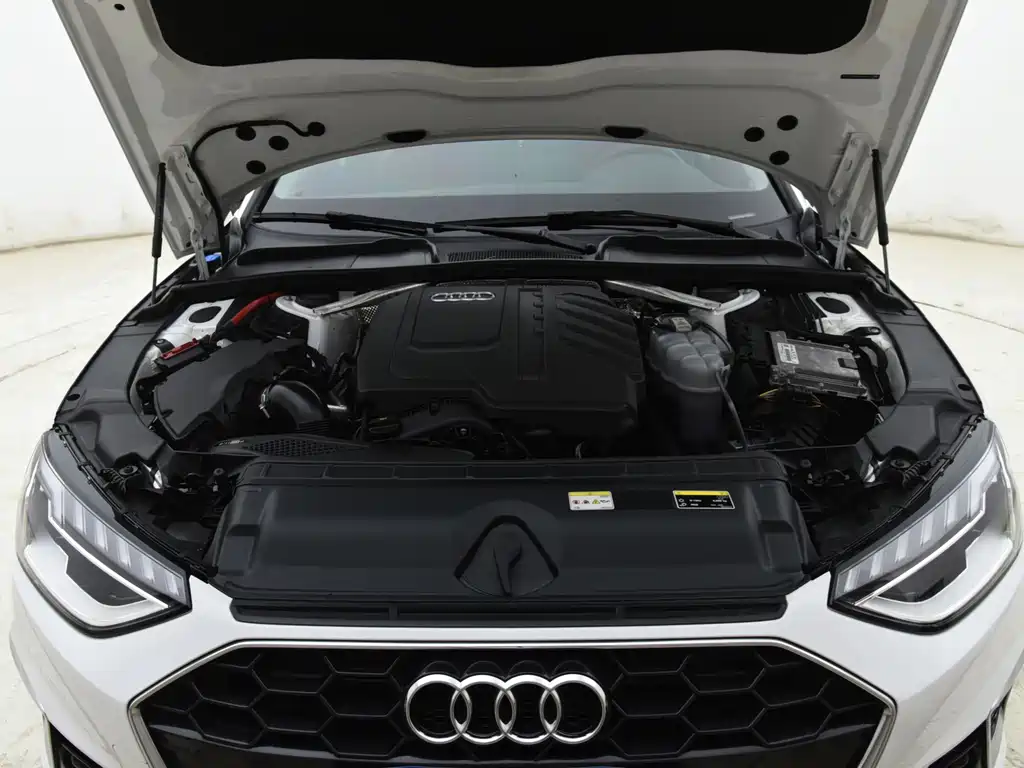 Audi A4L 2024 40 TFSI Fashion