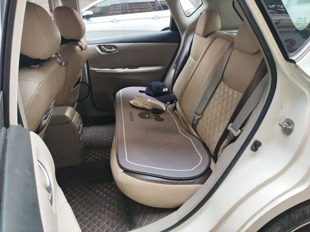 Nissan Tiida — миниатюра 18