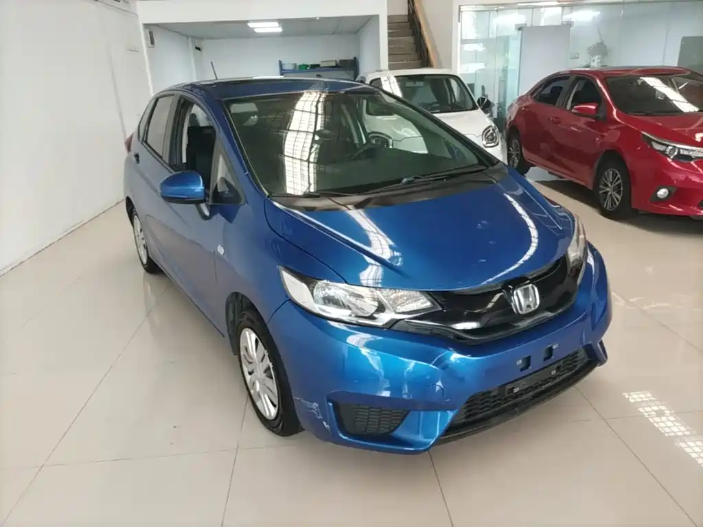 Honda Fit — миниатюра 4