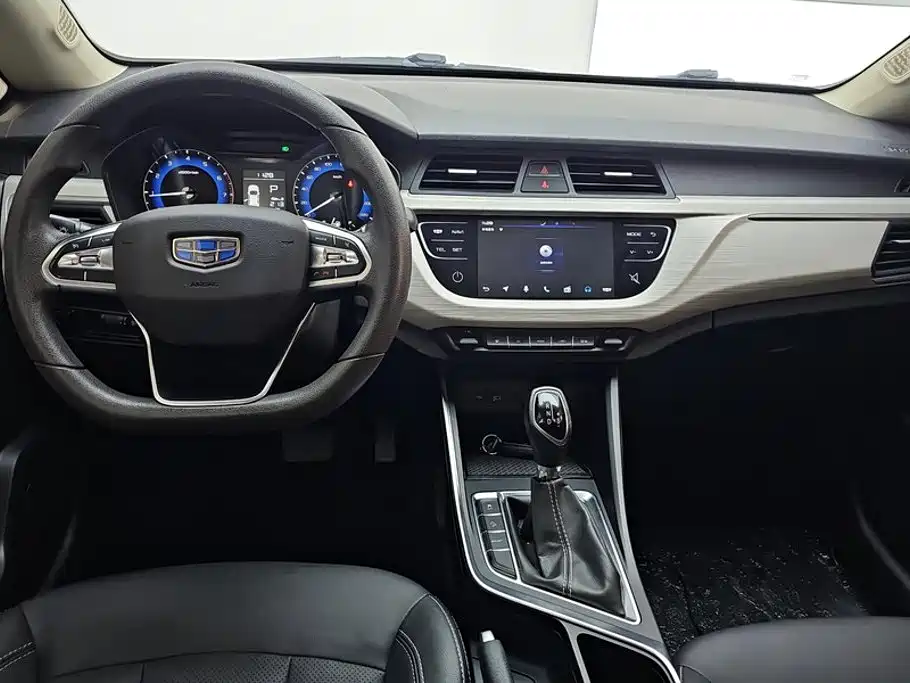 Geely Vision X3 — миниатюра 12