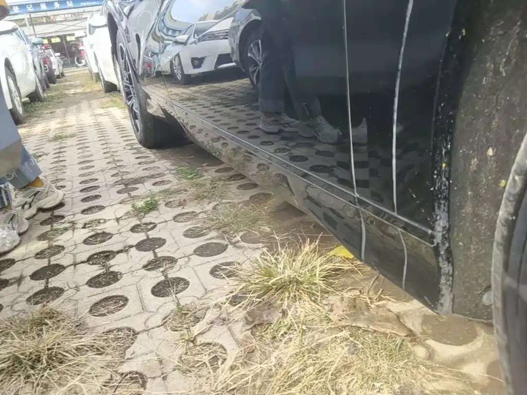BYD L EV — миниатюра 21