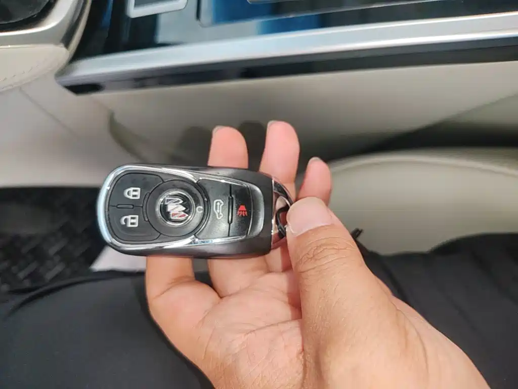 Buick GL8 — миниатюра 9