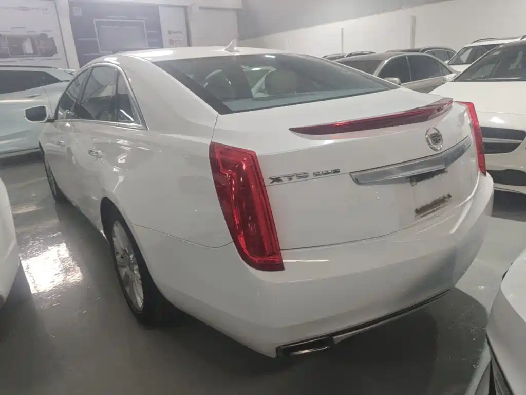 Cadillac XTS — миниатюра 5