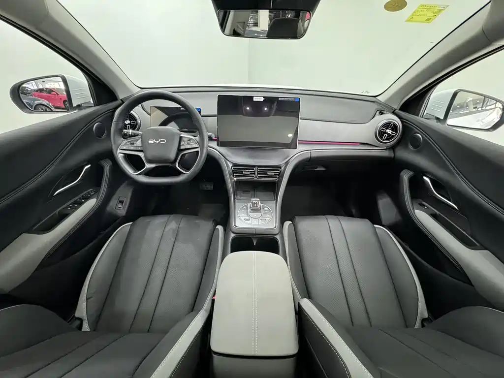 BYD SEA LION 05 DM I