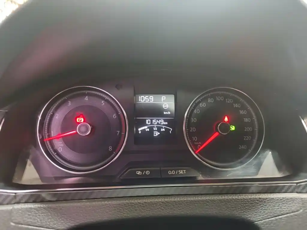 Volkswagen Santana — миниатюра 12