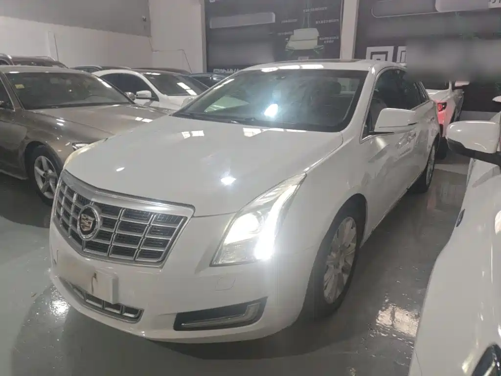 Cadillac XTS