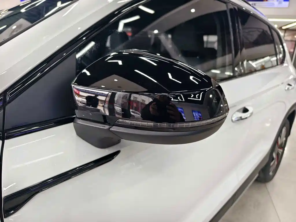 Volkswagen Tharu — миниатюра 9