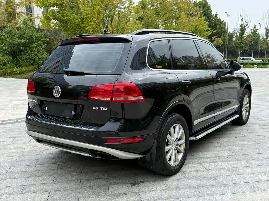 Volkswagen Touareg — миниатюра 4