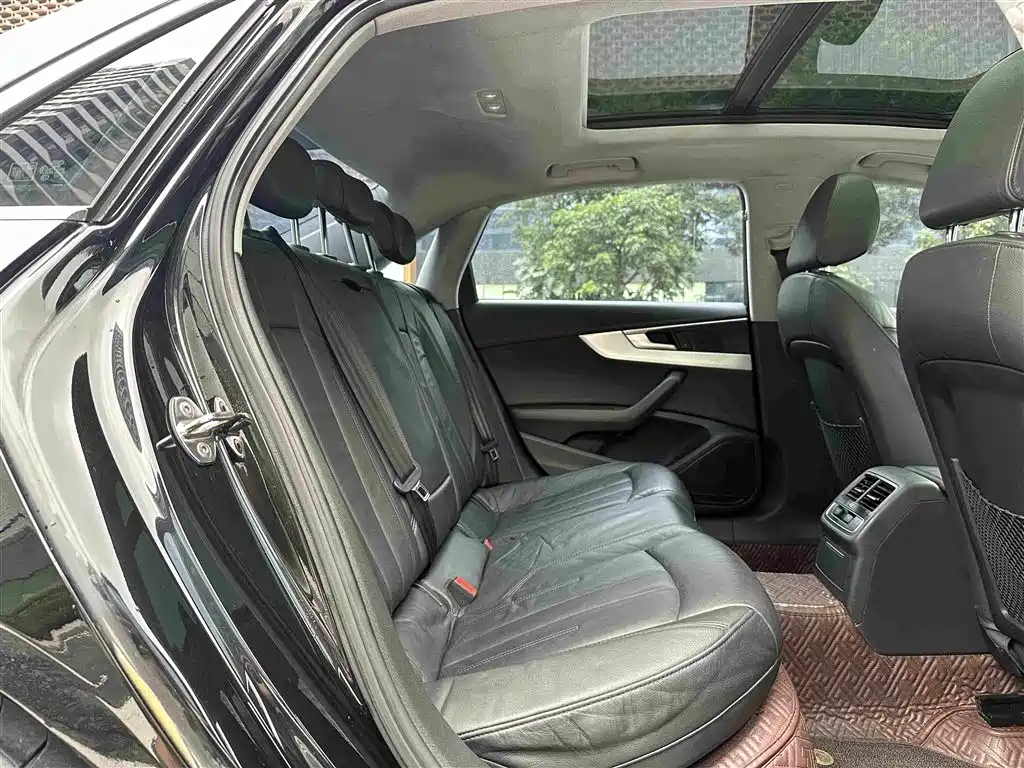 Audi A4L — миниатюра 19