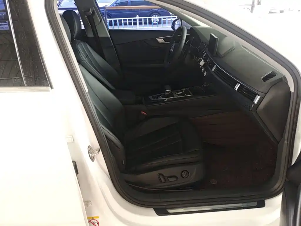 Audi A4L — миниатюра 25
