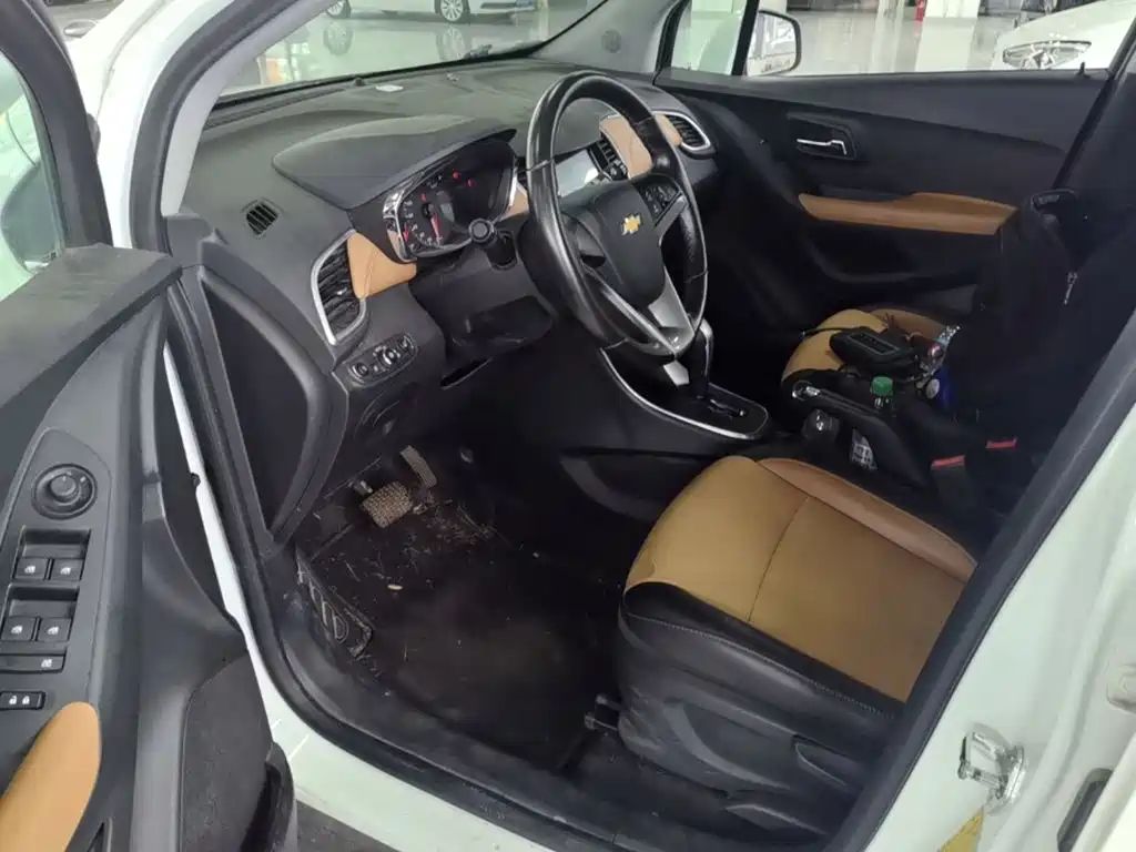 Chevrolet Trax — миниатюра 15