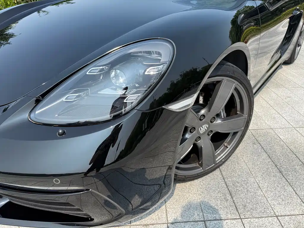 Porsche 718 2019 Boxster T 2.0T