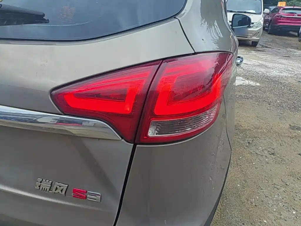 JAC Refine S3 — миниатюра 8