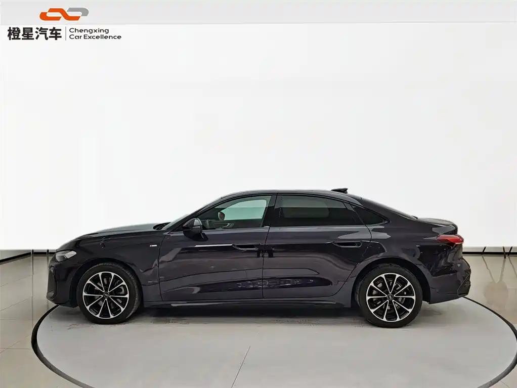 Audi A5L — миниатюра 3