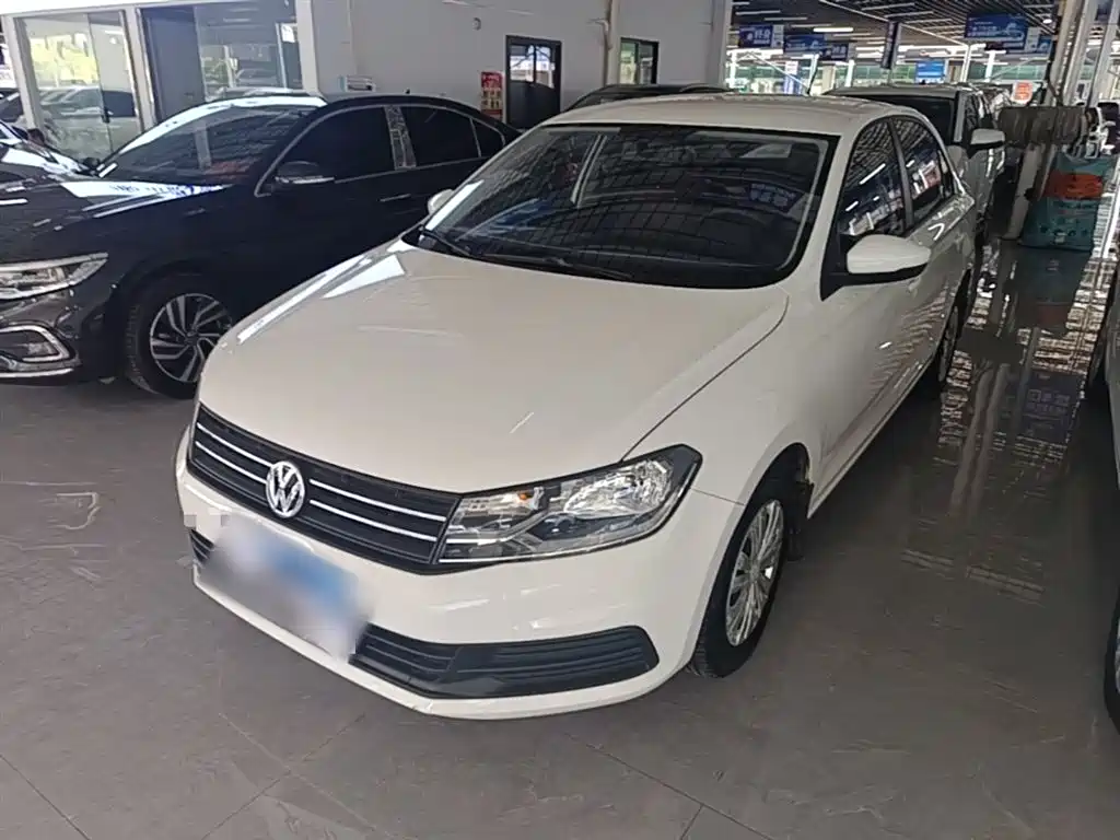 Купить Volkswagen Santana