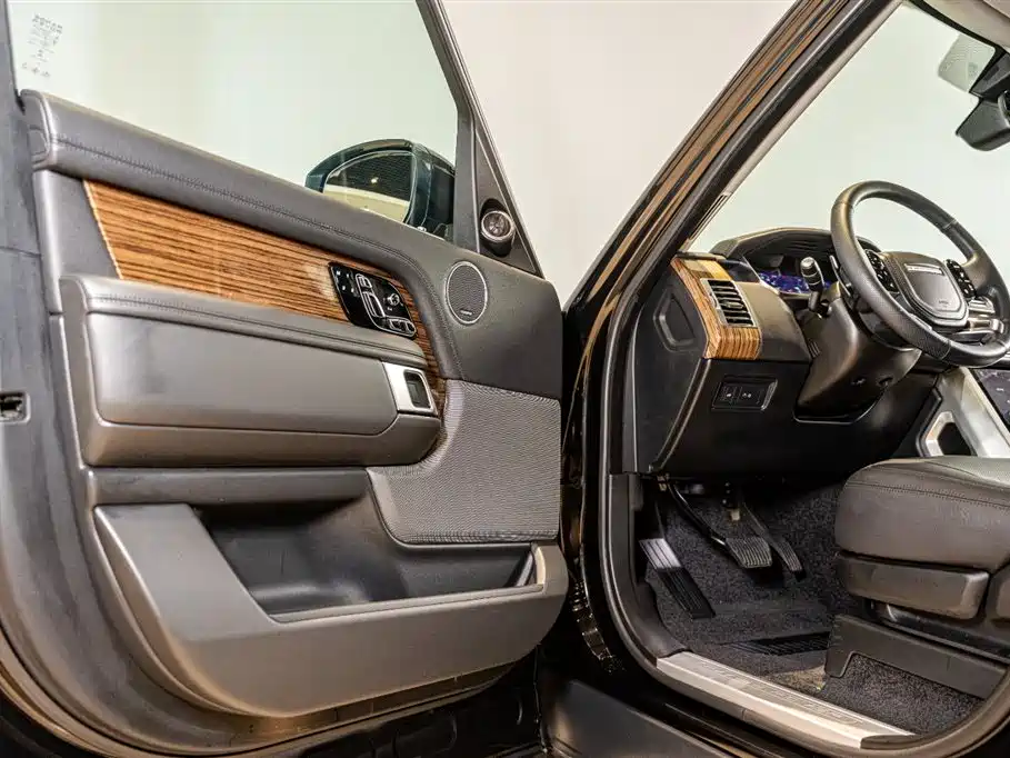 Land Rover Range Rover 2019 3.0 SCV6