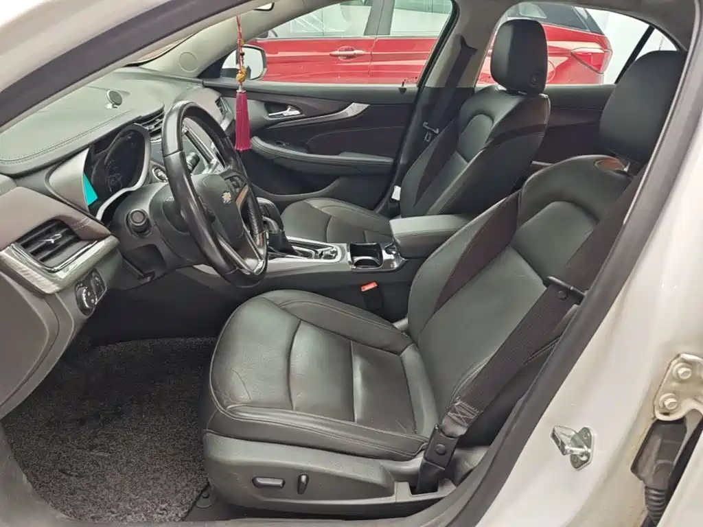 Chevrolet Malibu — миниатюра 15