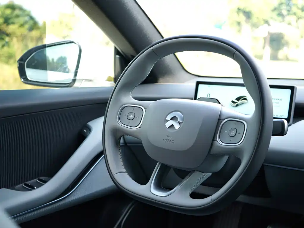 NIO ET5T — миниатюра 6