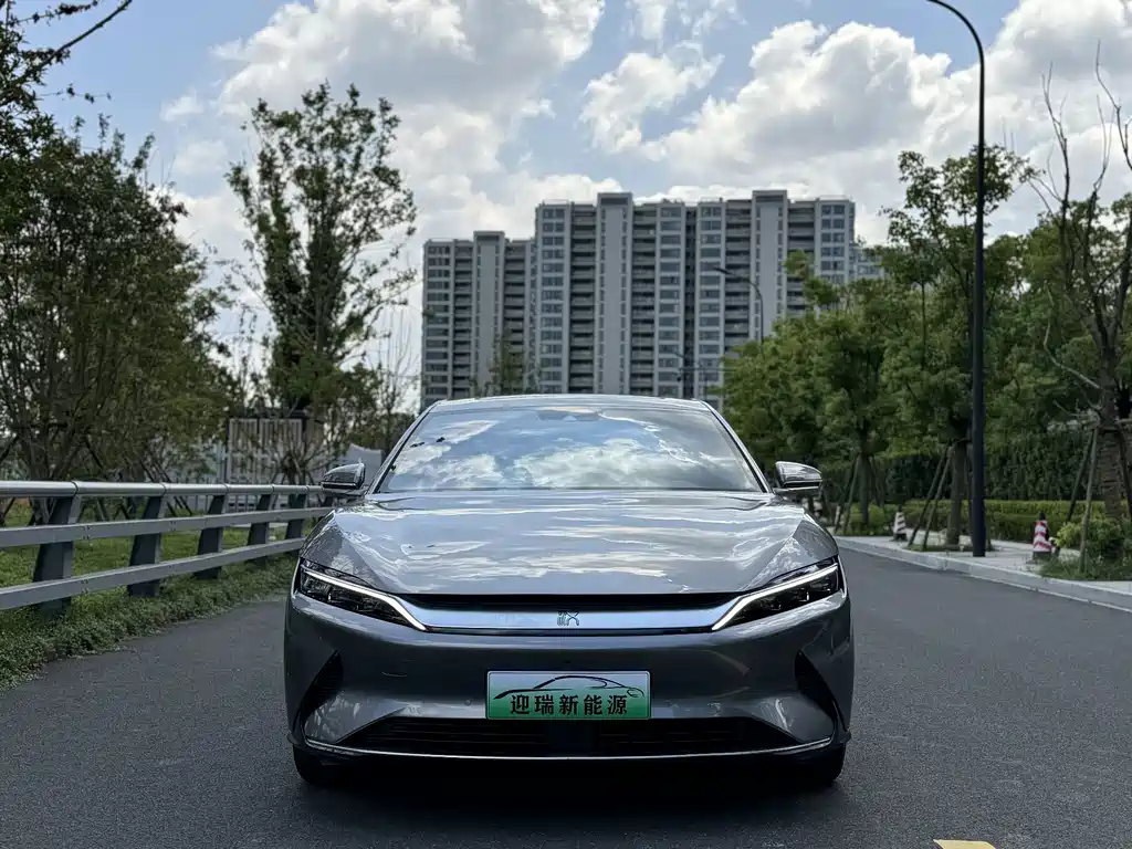 BYD Han — миниатюра 2