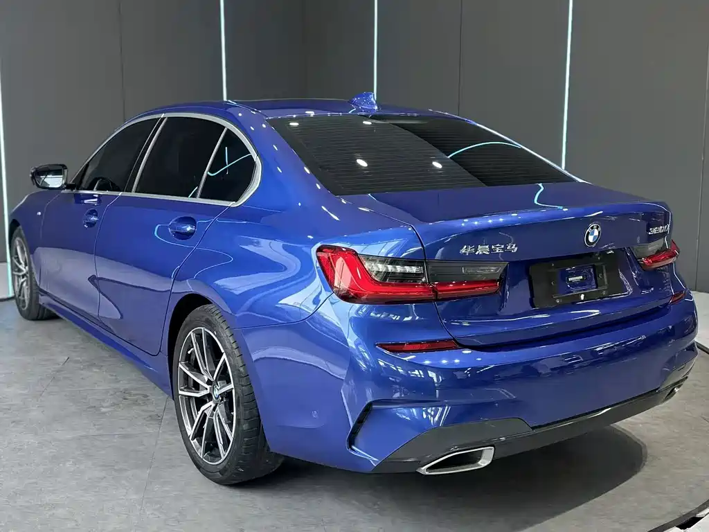 BMW 3 Series — миниатюра 8