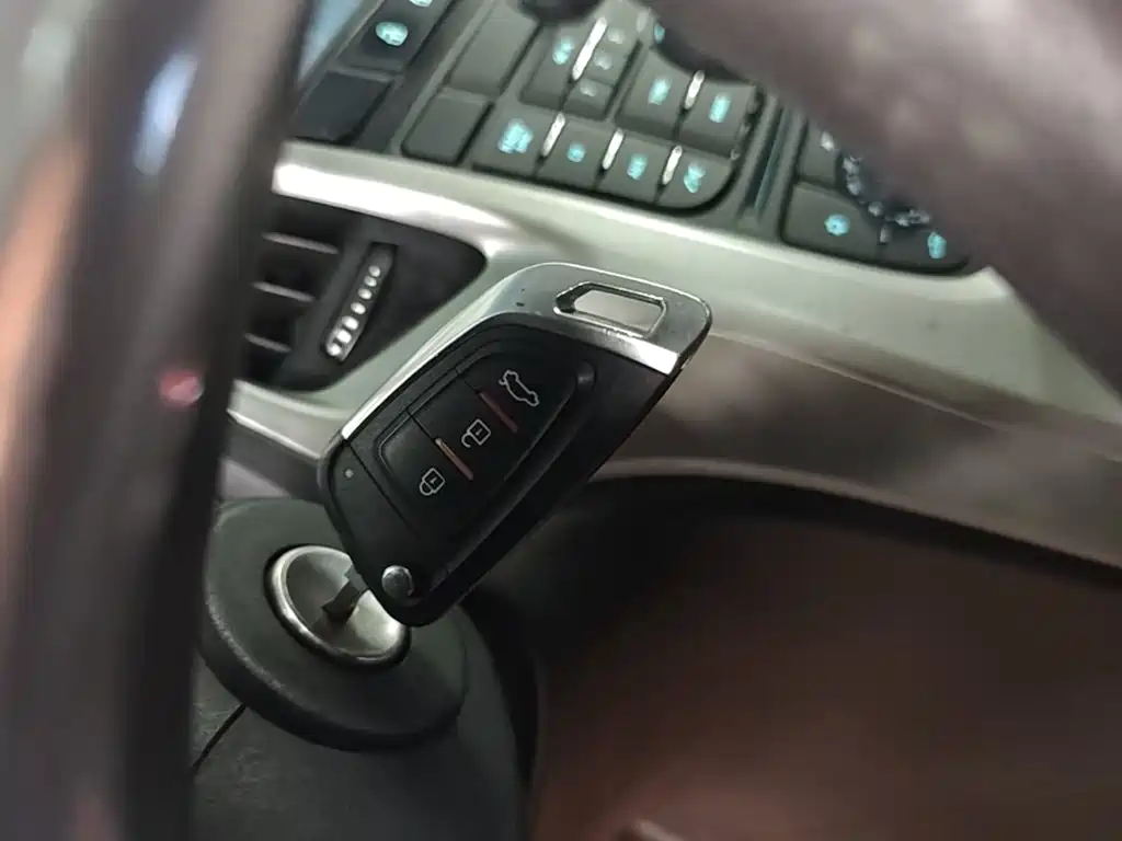 Buick Excelle — миниатюра 9