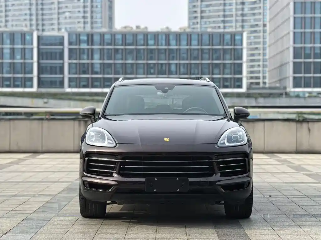 Porsche Cayenne — миниатюра 2