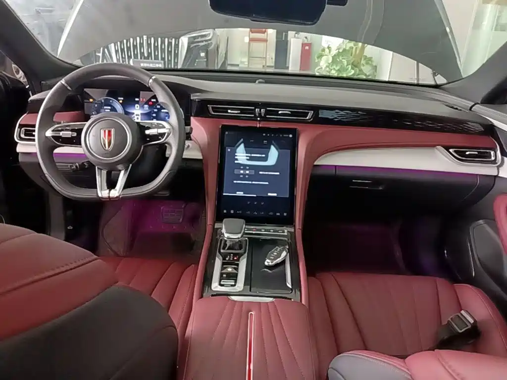 Hongqi Hongqi H5 — миниатюра 10