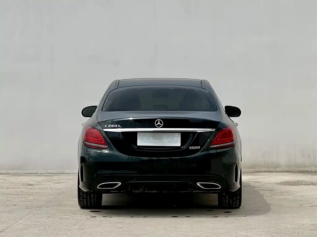 Mercedes-Benz C-Class — миниатюра 10