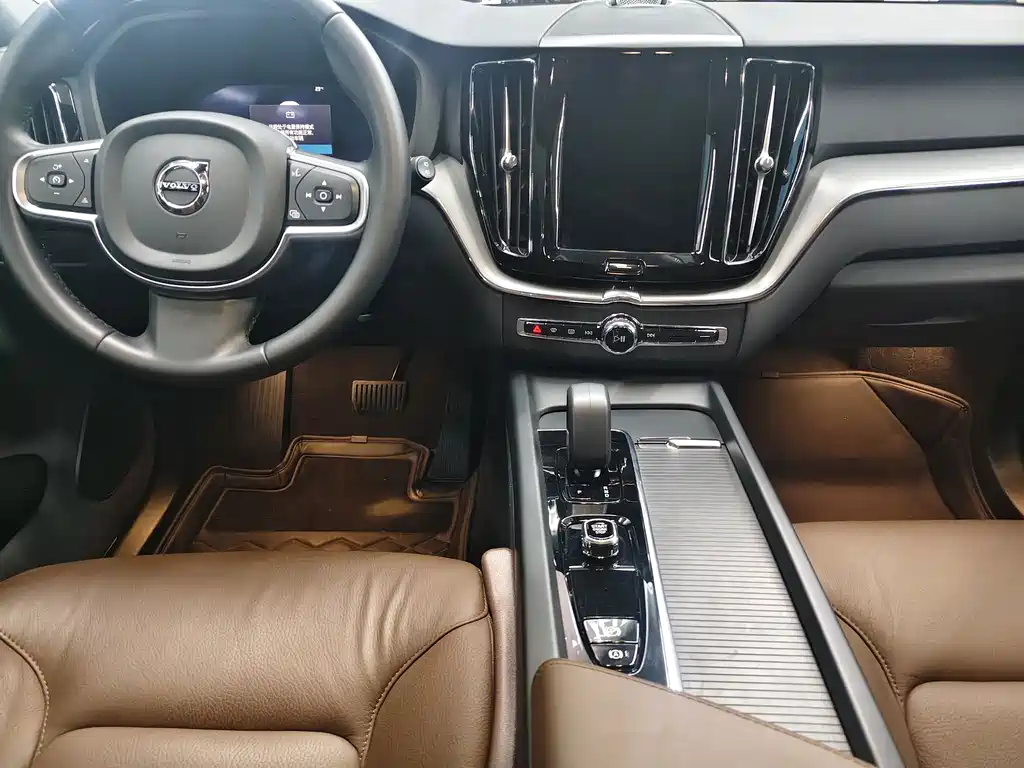 Volvo XC60 — миниатюра 8
