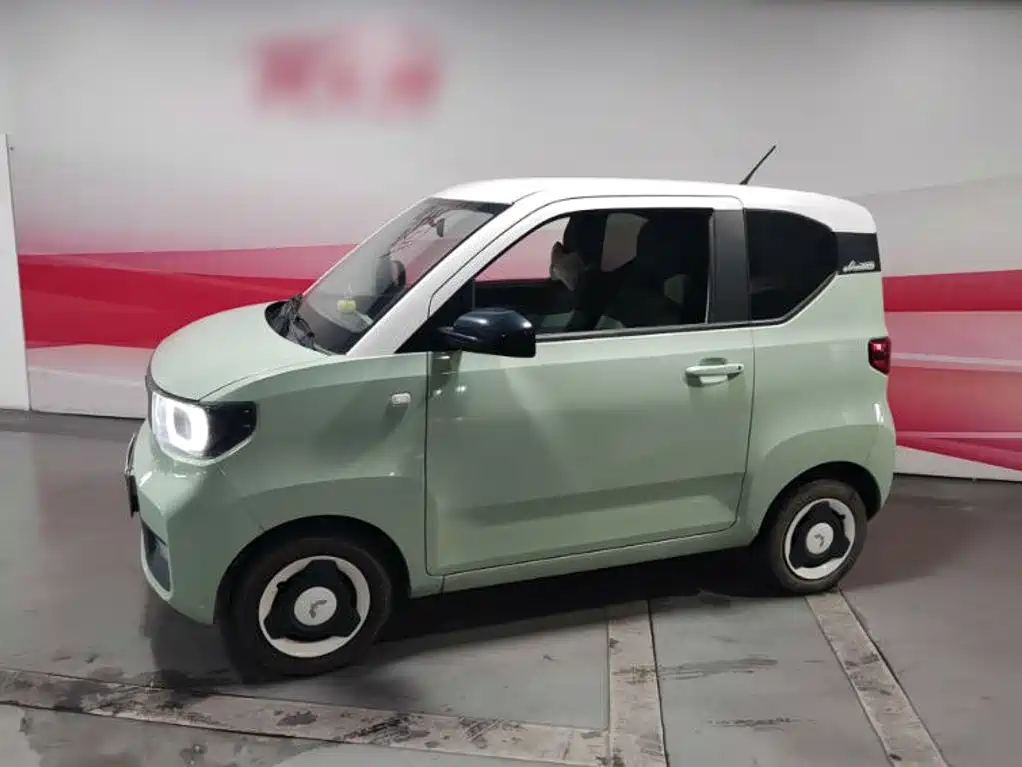 Wuling MINIEV — миниатюра 4