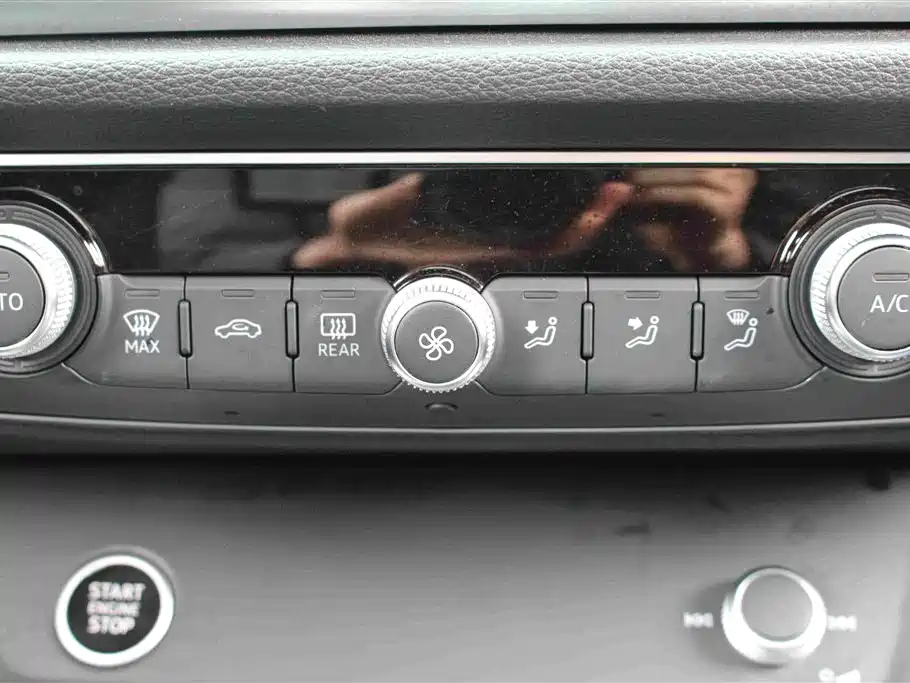 Audi Q3 — миниатюра 11