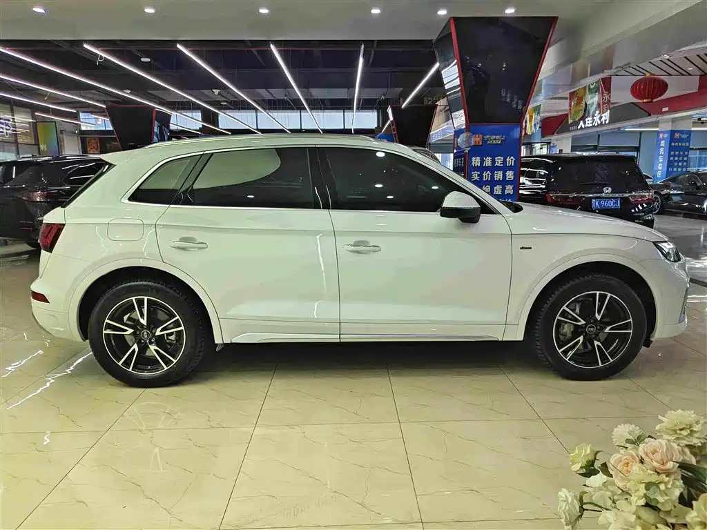 Audi Q5L — миниатюра 17