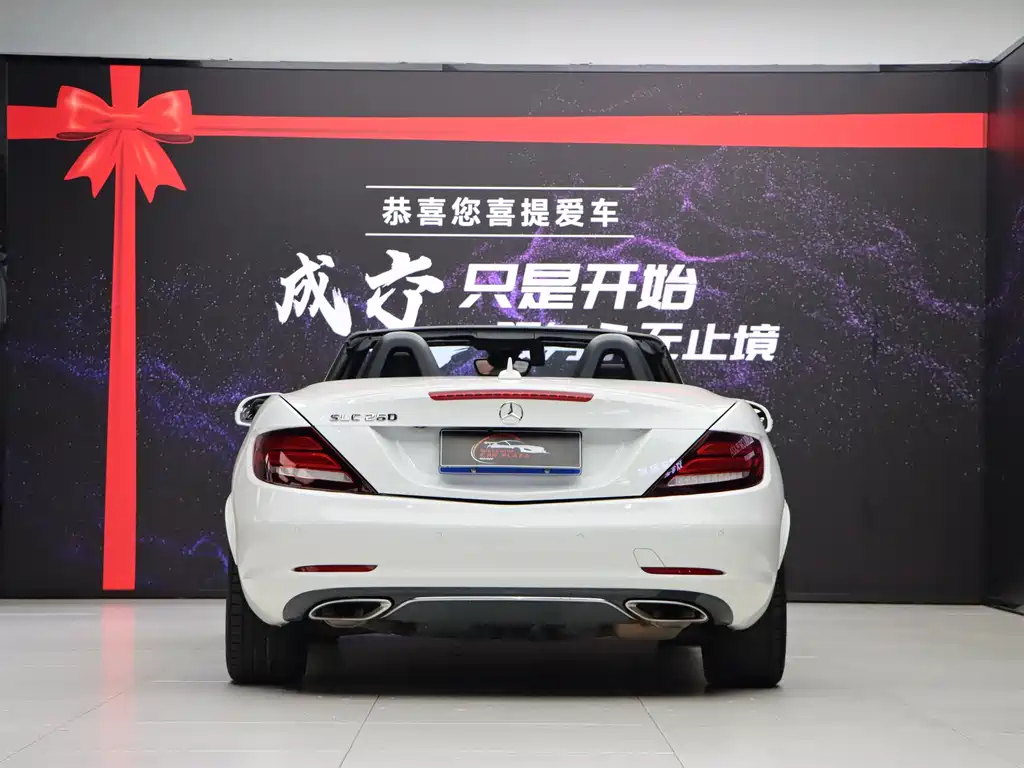 Mercedes-Benz SLC — миниатюра 9