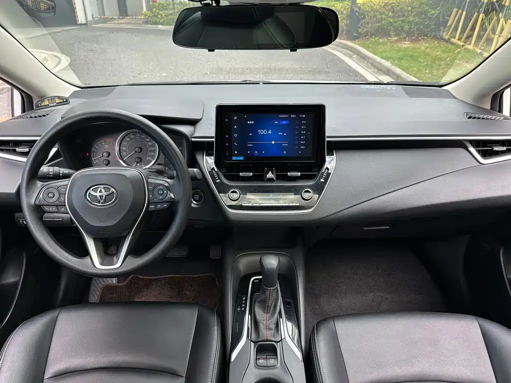 Toyota Corolla — миниатюра 8