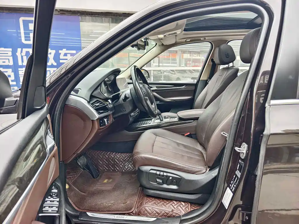 BMW X5 (Import) — миниатюра 7