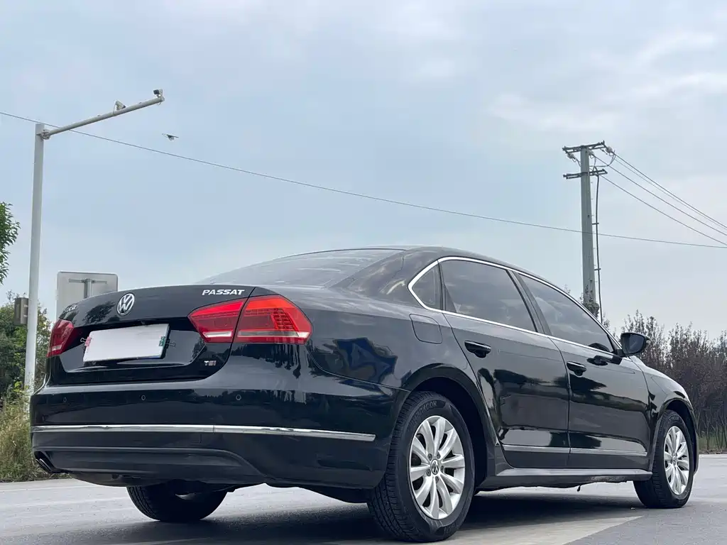 Volkswagen Passat — миниатюра 7