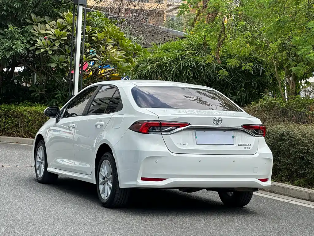 Toyota Corolla — миниатюра 16