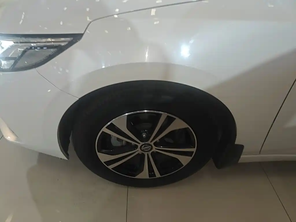 Nissan Sylphy — миниатюра 23