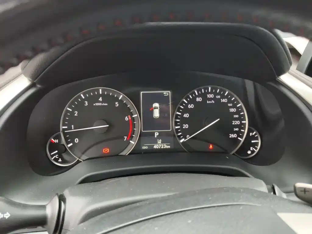 Lexus RX — миниатюра 12